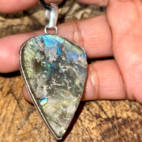 Raw Labradorite Crystal Pendant 2 1/2” - Picture 11 of 14